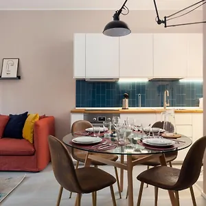Appartamento Bilocale Aleardi, Milano